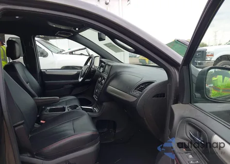 2017 Dodge Grand Caravan Gt from USA, damaged, VIN 2C4RDGEG8HR618422